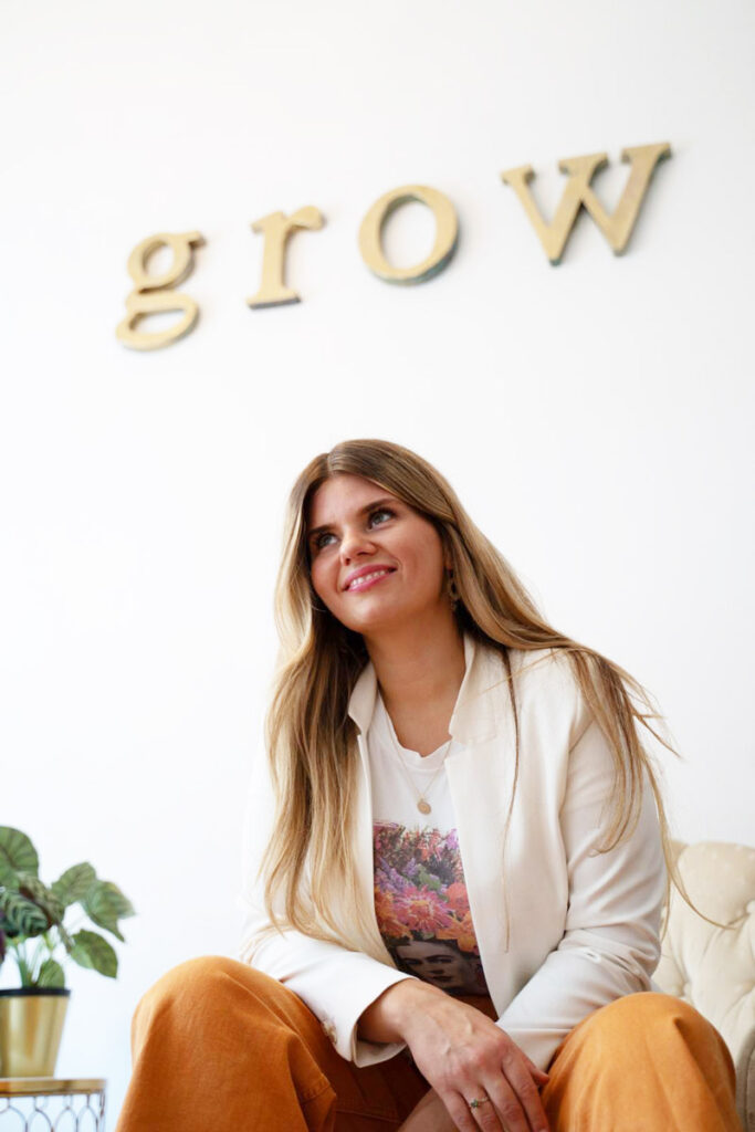 vocalart-viktoria-portrait-02